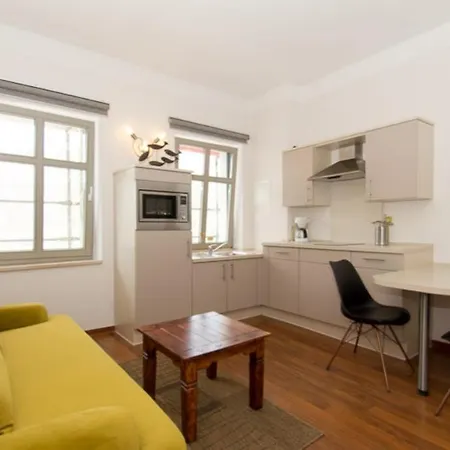7 Sonnenschein Apartment *